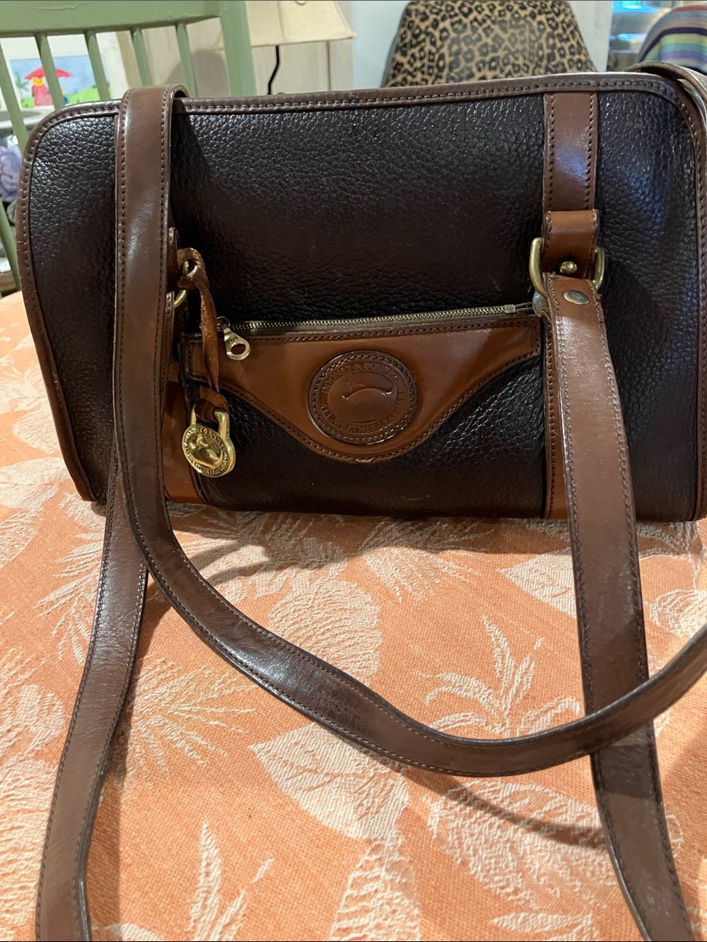 Y2K Dooney & Bourke Brown Two-Tone Leather Shoulder Bag vtg